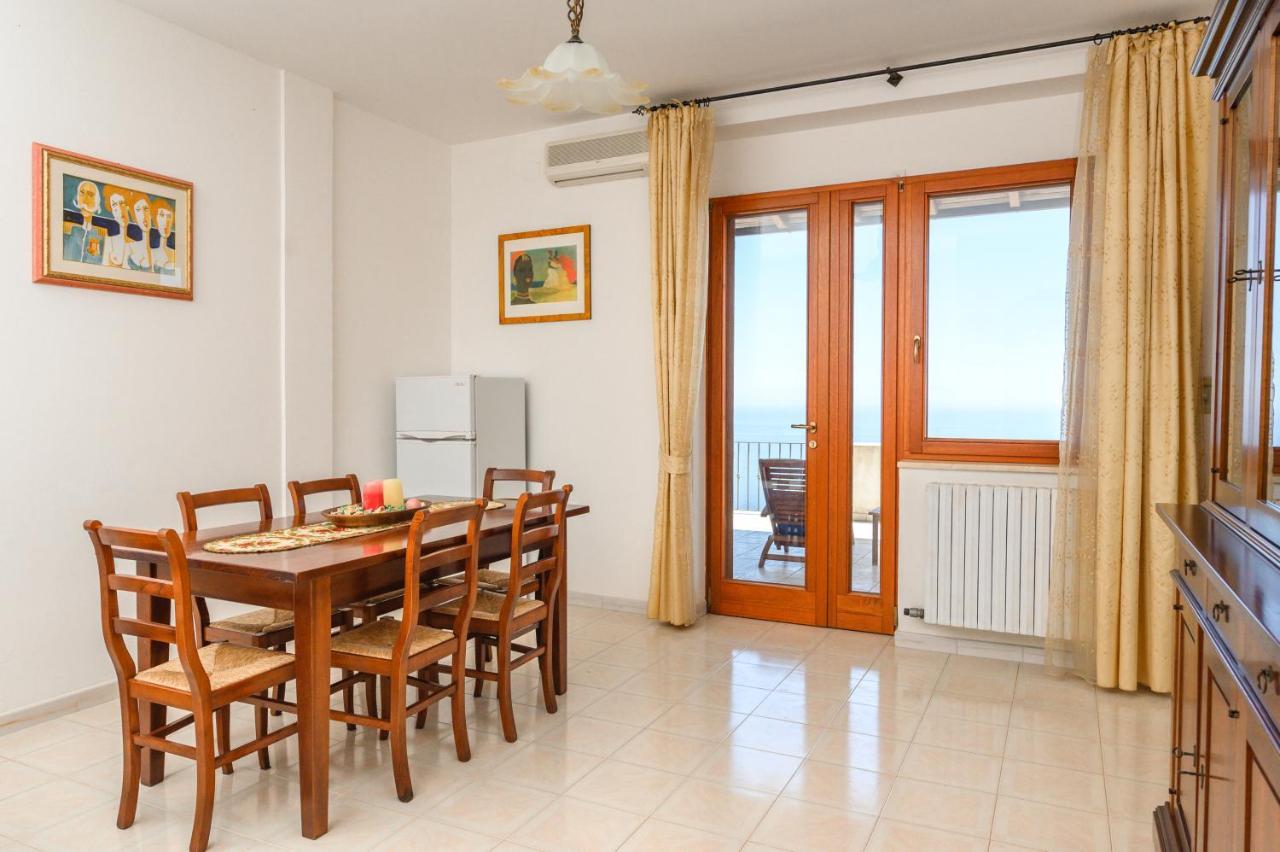 Complesso Delle Antiche Rotte Aparthotel Andrano Ngoại thất bức ảnh