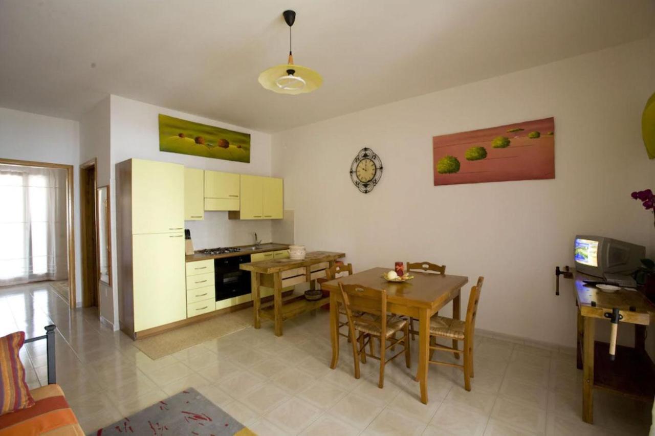 Complesso Delle Antiche Rotte Aparthotel Andrano Ngoại thất bức ảnh